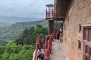 麦积山哪里繁华好玩(麦积山附近还有什么旅游景点)