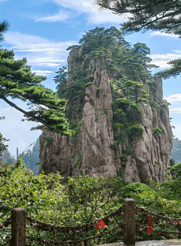 安徽周边好玩的旅游景点推荐(安徽周边旅游景点大全一日游)
