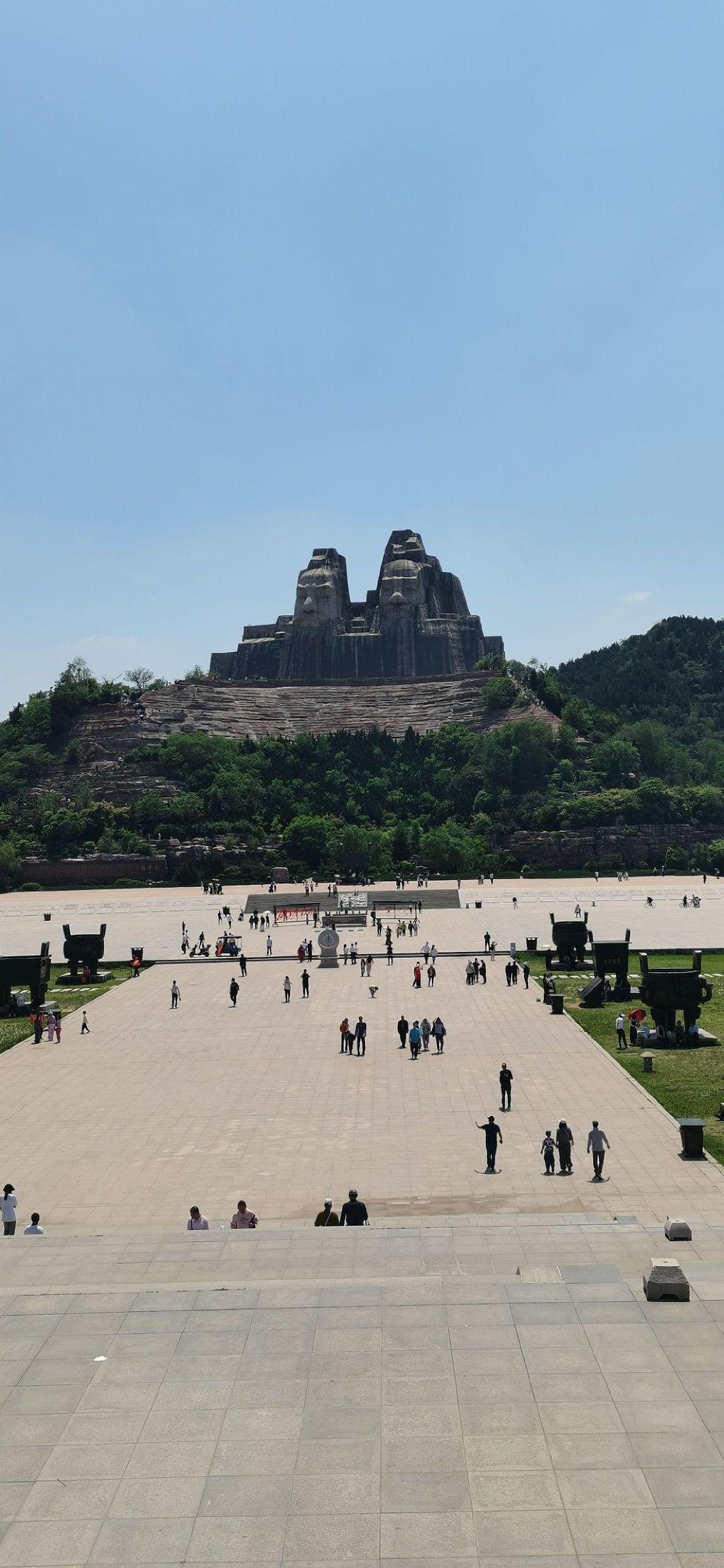 五月份郑州市哪里好玩(郑州51去哪里旅游好)